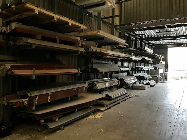 Grote partij isolatiepanelen - afbeelding 10 van  11