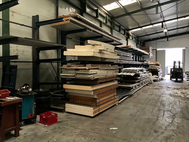 Grote partij isolatiepanelen - afbeelding 10 van  17