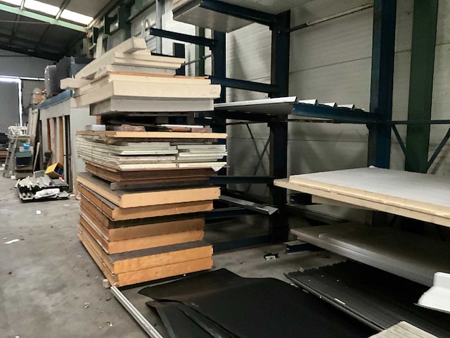 Grote partij isolatiepanelen - afbeelding 16 van  17