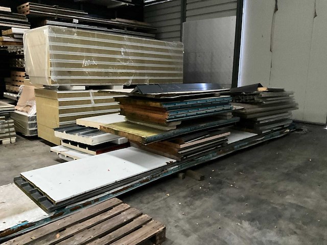 Grote partij isolatiepanelen - afbeelding 2 van  10