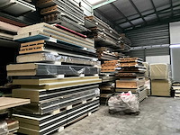 Grote partij isolatiepanelen - afbeelding 9 van  10