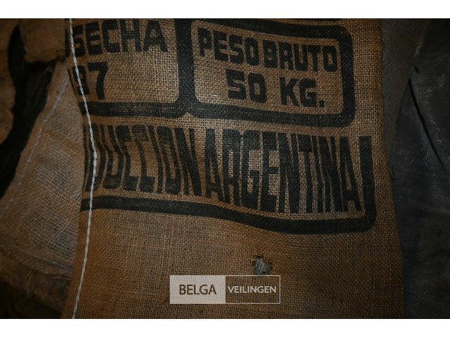 Grote partij jute zakken - afbeelding 9 van  10