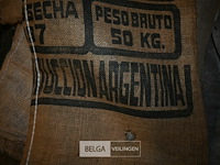 Grote partij jute zakken - afbeelding 9 van  10