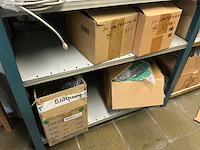 Grote partij kabels, adapters, stekkers, behuizingsonderdelen - afbeelding 8 van  43