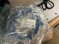 Grote partij kabels, adapters, stekkers, behuizingsonderdelen - afbeelding 10 van  43