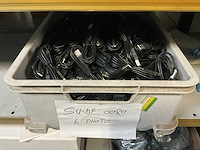 Grote partij kabels, adapters, stekkers, behuizingsonderdelen - afbeelding 43 van  43