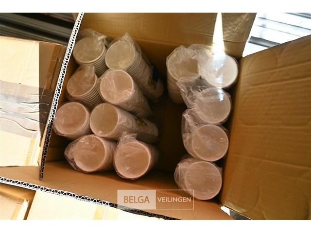 Grote partij kartonnen koffiebekers - afbeelding 2 van  5