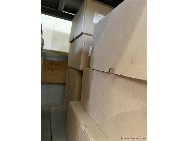 Grote partij kartonnen labels diverse maten - afbeelding 5 van  6