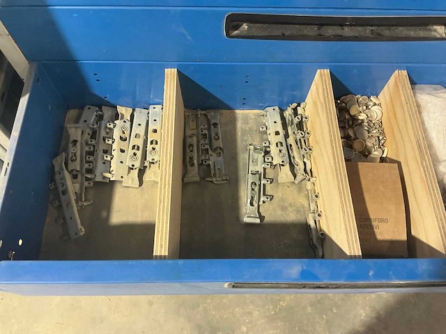 Grote partij kast en deurbeslag - afbeelding 4 van  40