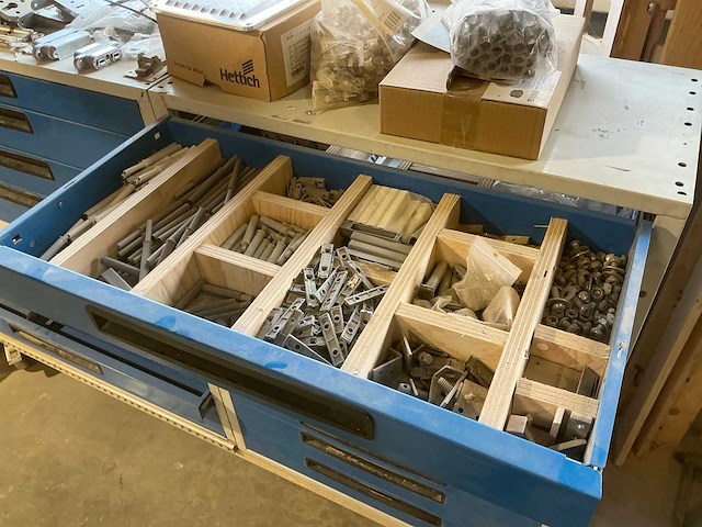 Grote partij kast en deurbeslag - afbeelding 7 van  40