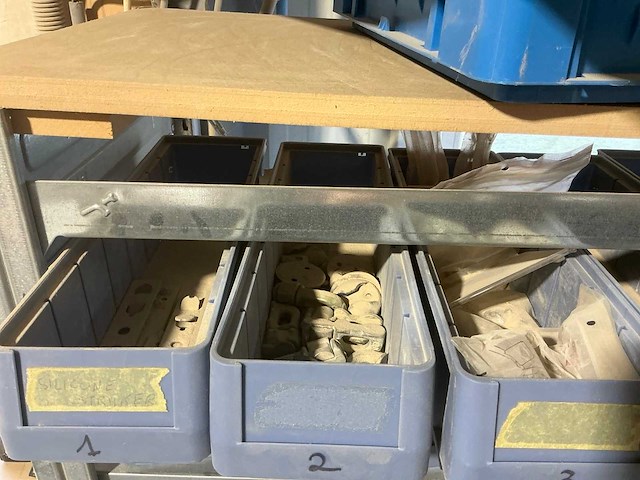 Grote partij kast en deurbeslag - afbeelding 19 van  40