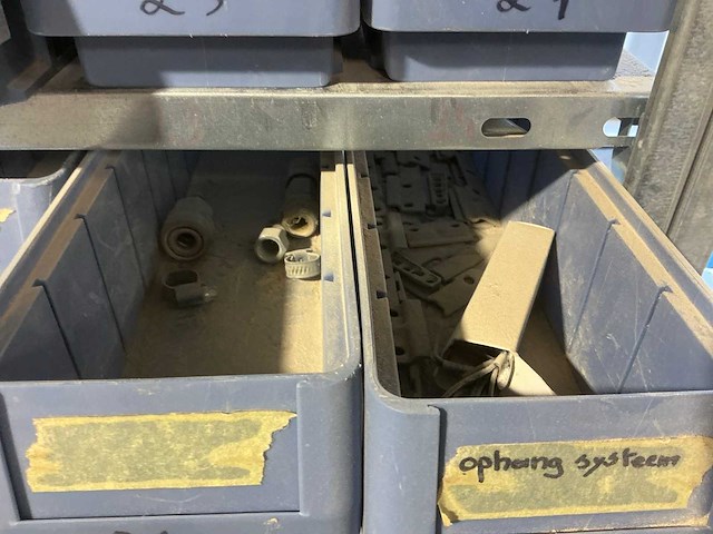 Grote partij kast en deurbeslag - afbeelding 21 van  40