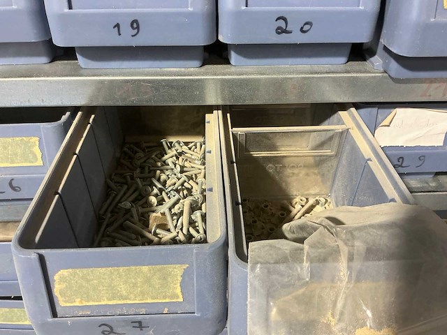 Grote partij kast en deurbeslag - afbeelding 22 van  40