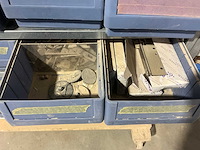 Grote partij kast en deurbeslag - afbeelding 28 van  40