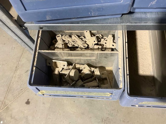 Grote partij kast en deurbeslag - afbeelding 30 van  40