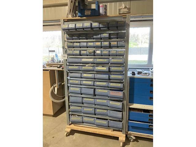 Grote partij kast en deurbeslag - afbeelding 33 van  40