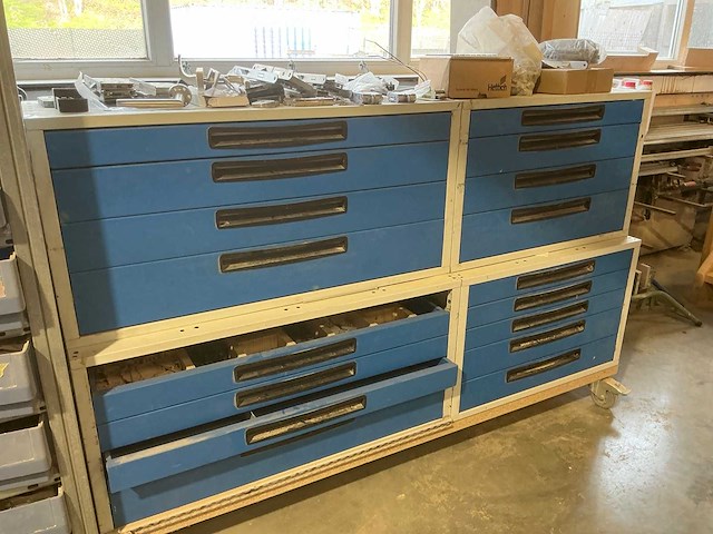 Grote partij kast en deurbeslag - afbeelding 35 van  40