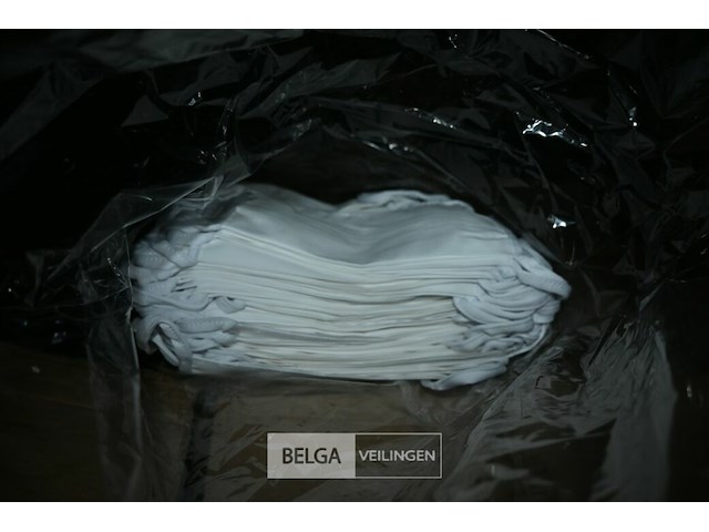 Grote partij katoenen mondmaskers - afbeelding 4 van  4