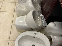 Grote partij keramiek sanitair - afbeelding 6 van  10