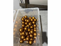Grote partij kerstdecoratie en kerstballen in diverse uitvoeringen - afbeelding 5 van  28