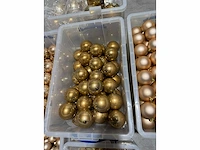 Grote partij kerstdecoratie en kerstballen in diverse uitvoeringen - afbeelding 10 van  28