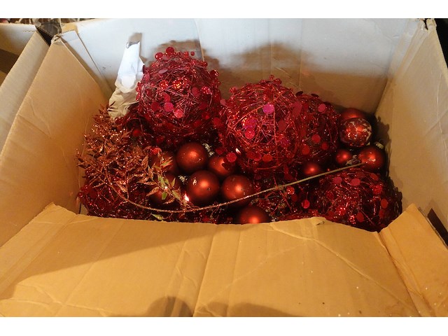 Grote partij kerstdecoratie - afbeelding 9 van  15