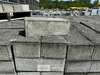 Grote partij klinkers ± 5000 stuks afm: ± 29,5 x9,5x14,5cm - afbeelding 5 van  15