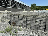 Grote partij klinkers ± 5000 stuks afm: ± 29,5 x9,5x14,5cm - afbeelding 13 van  15