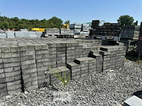 Grote partij klinkers ± 5000 stuks afm: ± 29,5 x9,5x14,5cm - afbeelding 14 van  15