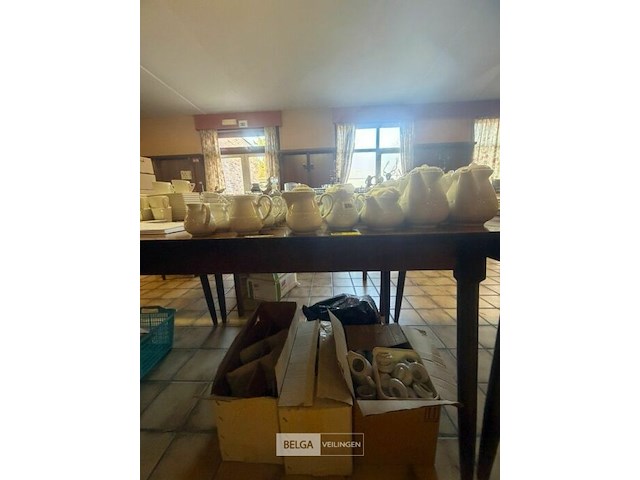 Grote partij koffie-/theekannen - afbeelding 2 van  4