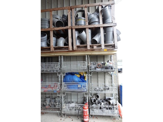 Grote partij koppelstukken - afbeelding 5 van  12