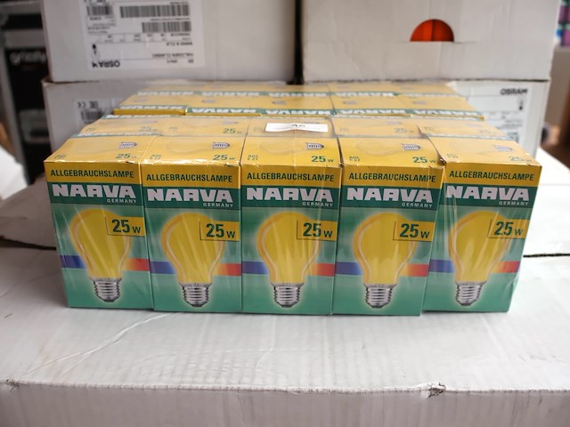 Grote partij lampen - afbeelding 2 van  7