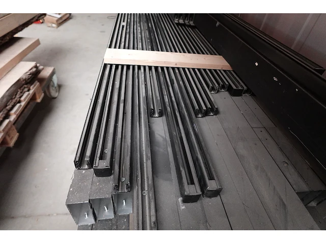 Grote partij led spots + aluminium rails - afbeelding 26 van  32