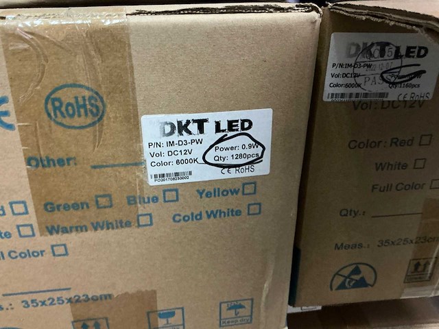 Grote partij ledstrips dkt led (60x doos) - afbeelding 10 van  27