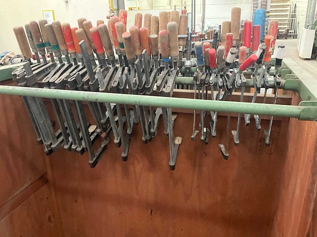 Grote partij lijmklemmen - afbeelding 4 van  4