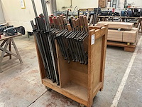 Grote partij lijmklemmen - afbeelding 1 van  4