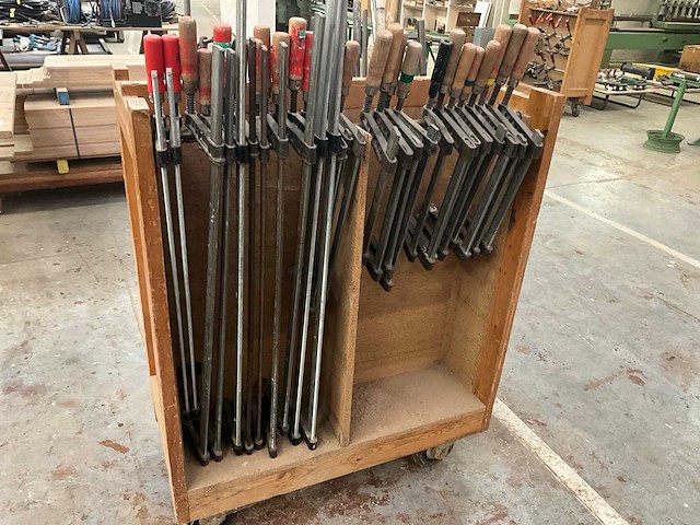 Grote partij lijmklemmen - afbeelding 4 van  4