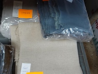 Grote partij linnen deco stoffen (zonder bak) - afbeelding 3 van  4