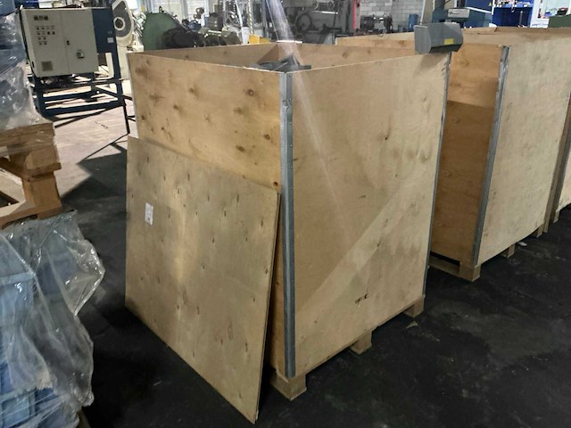 Grote partij magazijnbakken - afbeelding 3 van  3