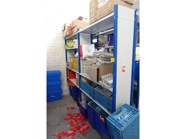 Grote partij magazijnrekken - afbeelding 2 van  14