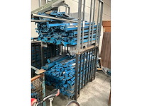 Grote partij magazijnstelling onderdelen - afbeelding 2 van  5