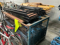 Grote partij magazijnstelling onderdelen - afbeelding 3 van  5