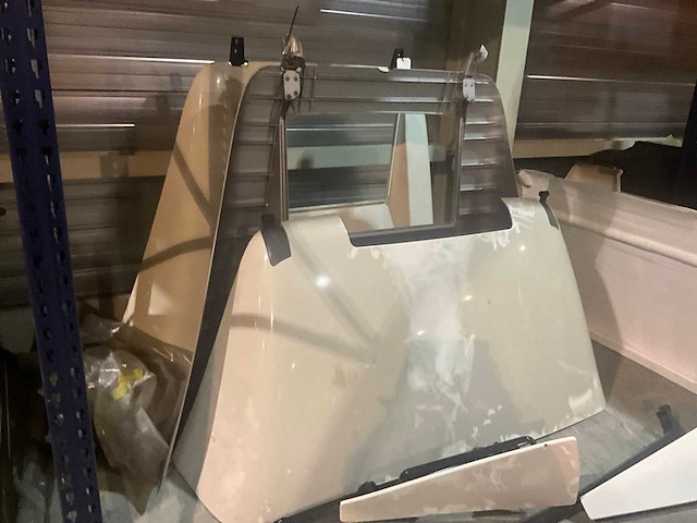 Grote partij man dakspoiler toebehoren - afbeelding 10 van  34