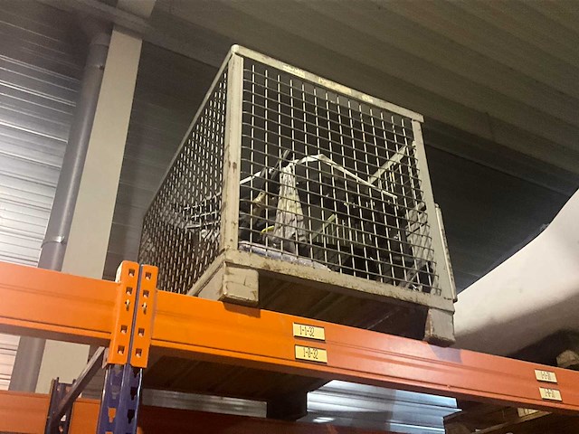 Grote partij man dakspoiler toebehoren - afbeelding 26 van  34