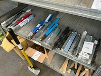 Grote partij metaalboren - afbeelding 1 van  4