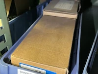 Grote partij metrische en zelftappende schroeven - afbeelding 106 van  202