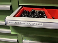 Grote partij metrische en zelftappende schroeven - afbeelding 133 van  202