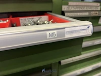 Grote partij metrische zeskantbouten - afbeelding 124 van  232