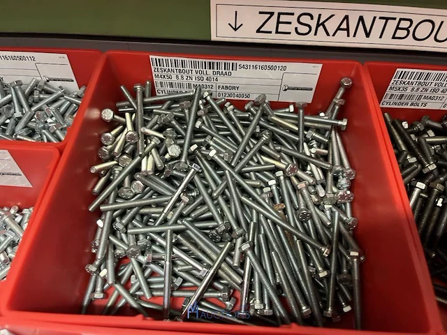 Grote partij metrische zeskantbouten - afbeelding 157 van  232
