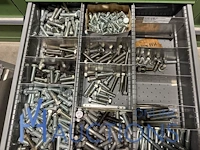 Grote partij metrische zeskantbouten - afbeelding 156 van  232
